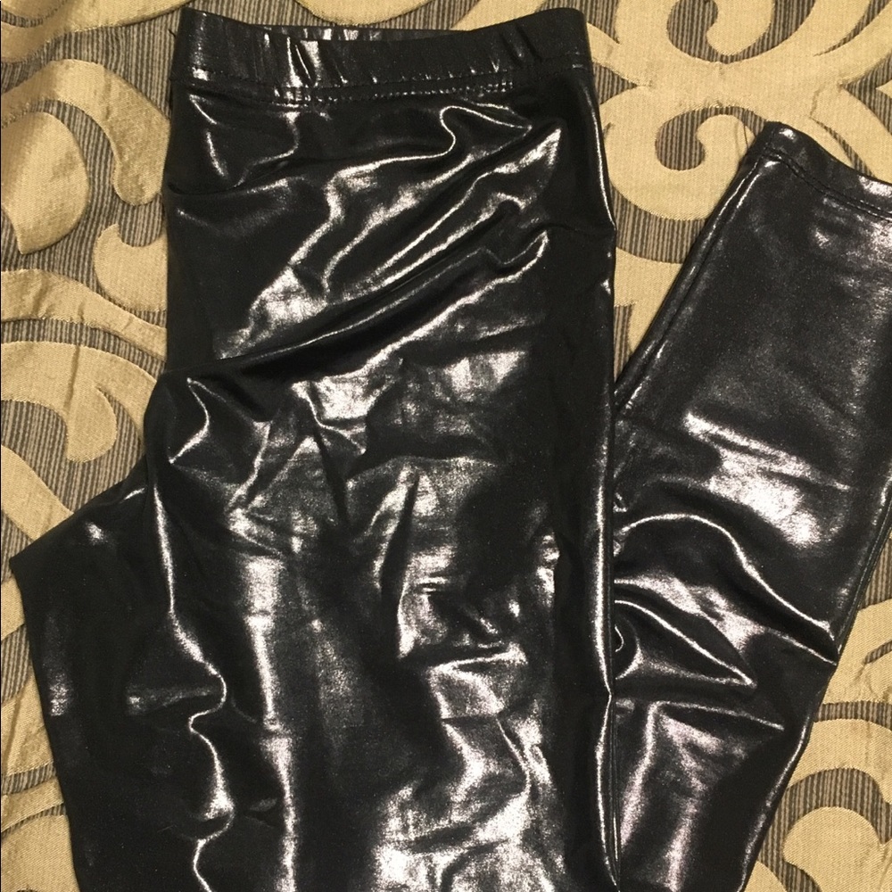 Leather leggings